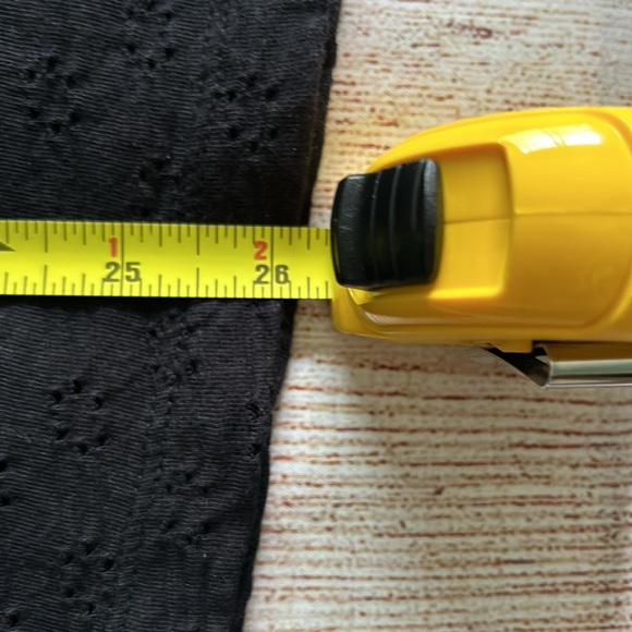 Lands’ End Knit Eyelet Tunic Button Down Top - Picture 9 of 13